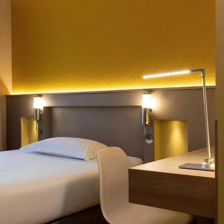 Ibis Styles La Reine