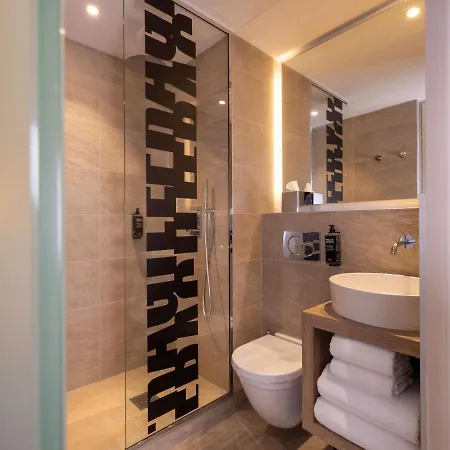 Ibis Styles La Reine