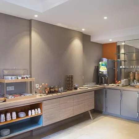 Ibis Styles La Reine Bourg-la-Reine