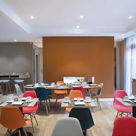 Ibis Styles La Reine 3*