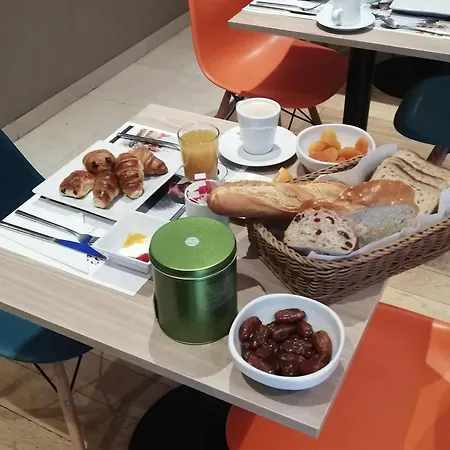 Ibis Styles La Reine Bourg-la-Reine