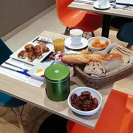 Ibis Styles La Reine 3* Bourg-la-Reine