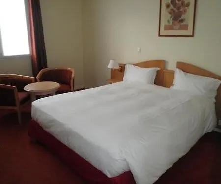 Ibis Styles La Reine بور-لا-رين