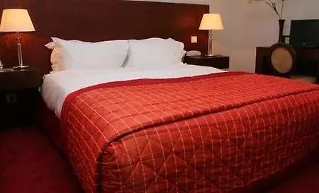 Ibis Styles La Reine 3* Bourg-la-Reine