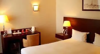 Ibis Styles La Reine Hotell