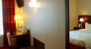 Hotell Ibis Styles La Reine 3*