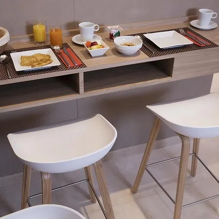 Ibis Styles La Reine